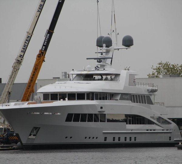 yacht named rockit